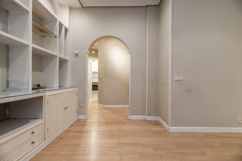 Bookcase Construction in Raleigh, NC